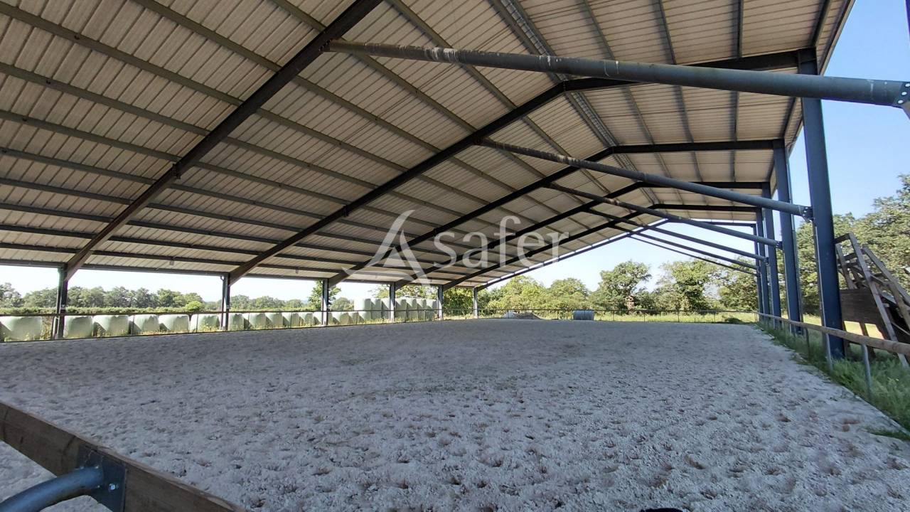 Equestrian property  Deux-S&egrave;vres