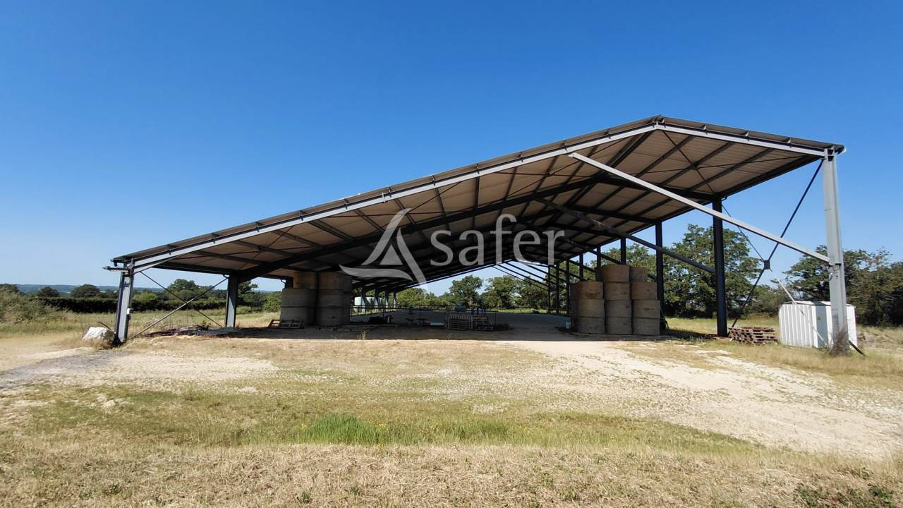 Equestrian property  Deux-S&egrave;vres