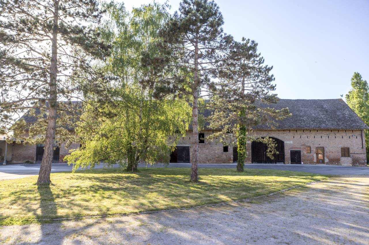 Luxurious equestrian property  Sa&ocirc;ne-et-Loire