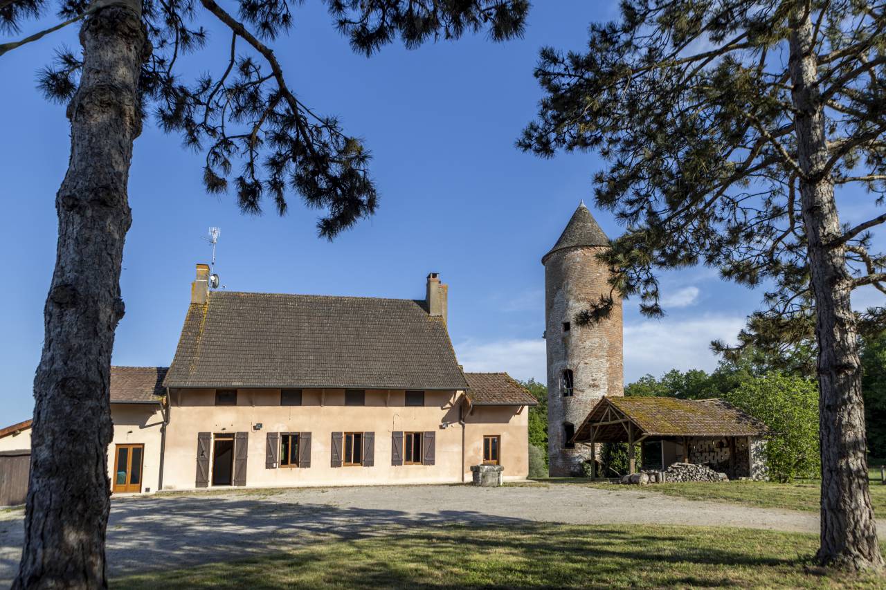 Luxurious equestrian property  Sa&ocirc;ne-et-Loire