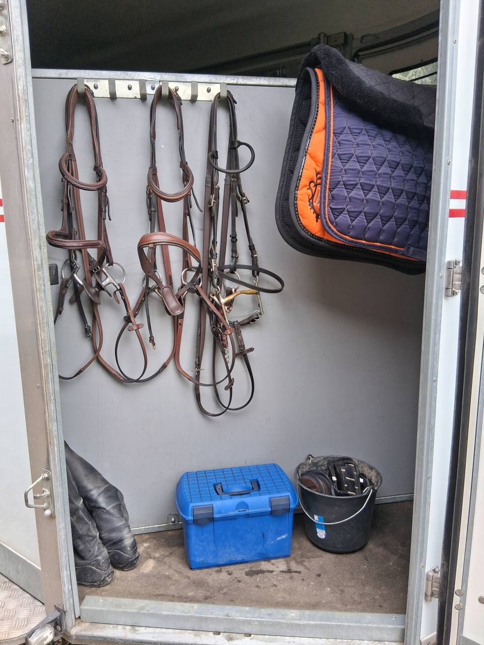 Horse trailer Fautras  3 Stalls 2019 Used