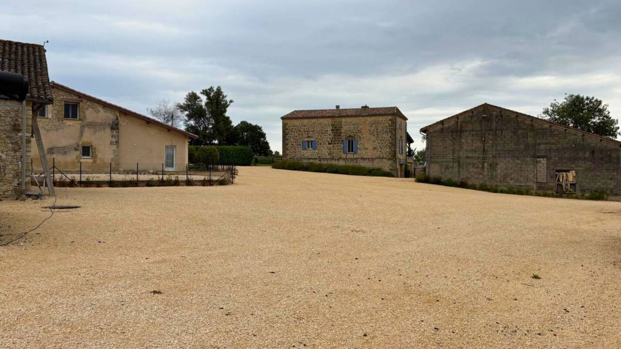 Equestrian property  Lot-et-Garonne