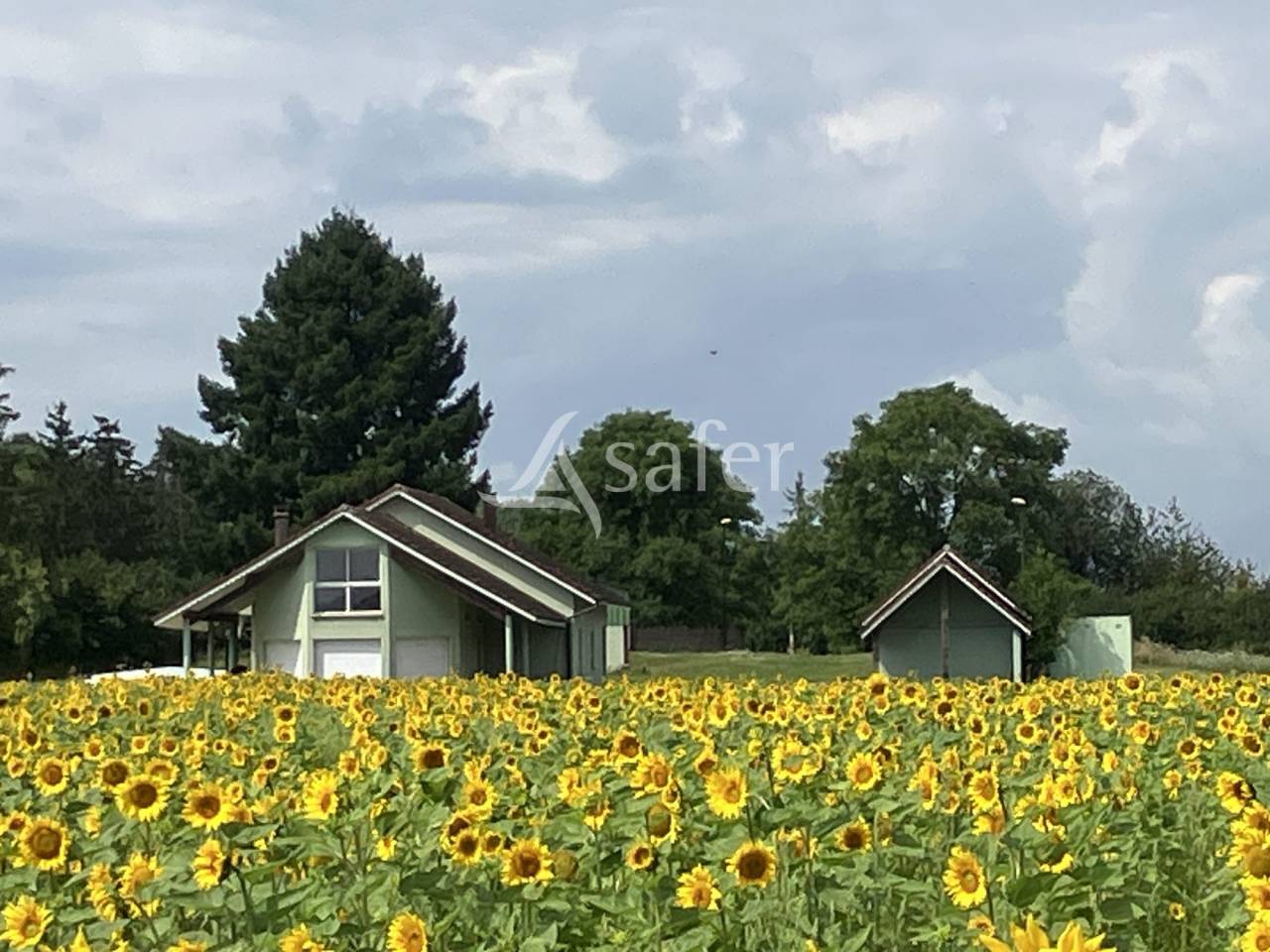 Other country property  Haute-Sa&ocirc;ne