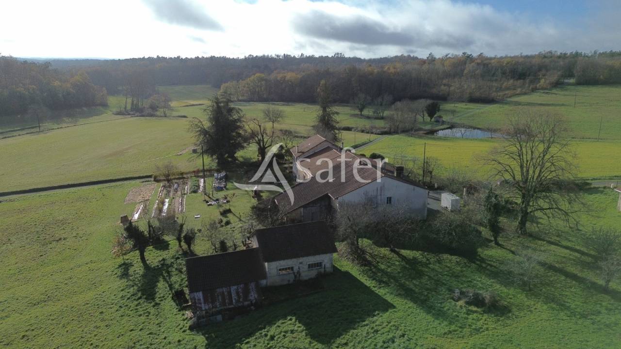 Equestrian property  Dordogne