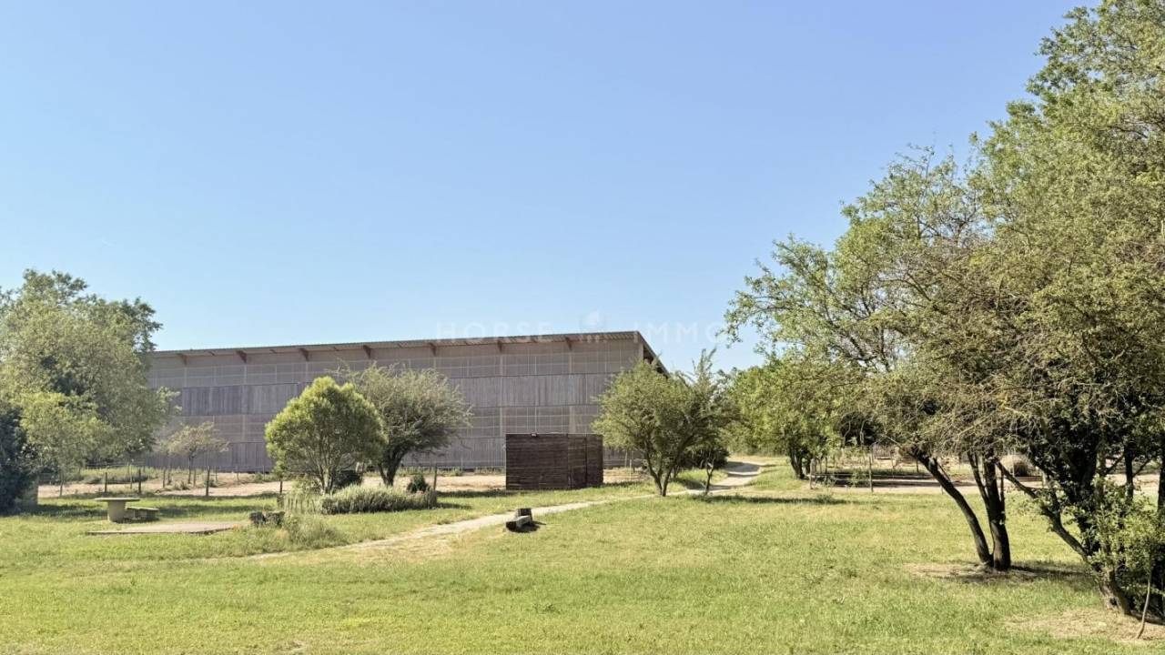 Equestrian property  Vaucluse
