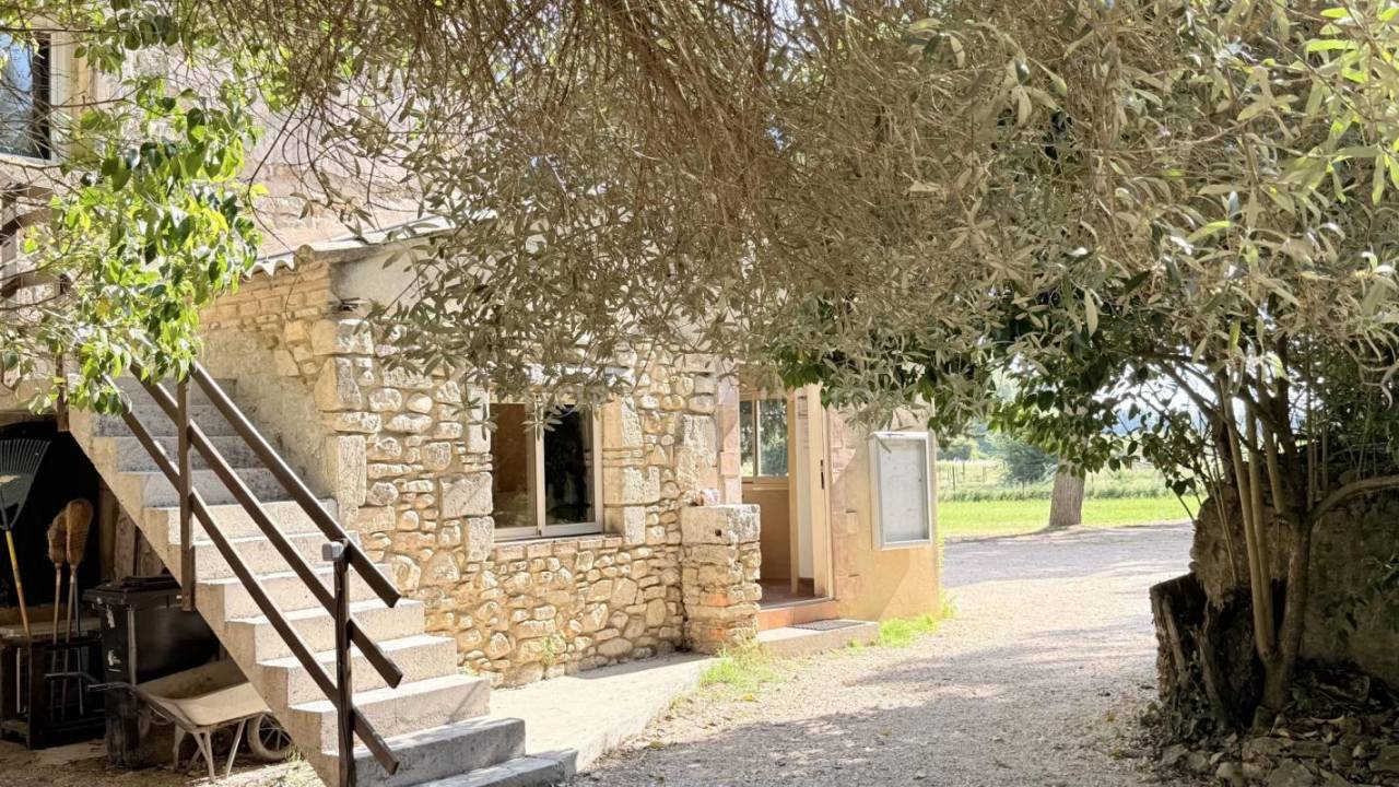 Equestrian property  Vaucluse