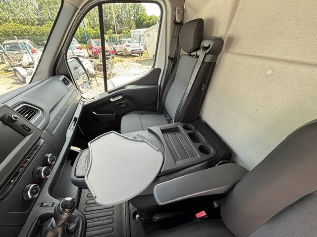 Horsebox HGV AP Petit Renault Master L3 2022 New