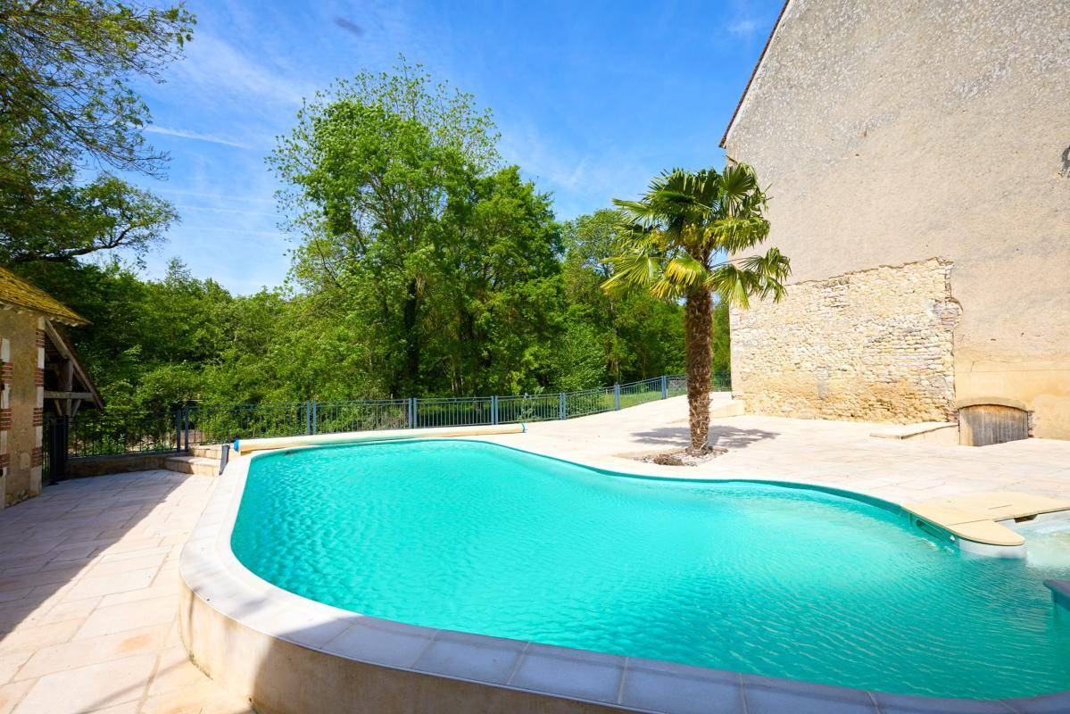 Equestrian property  Loiret