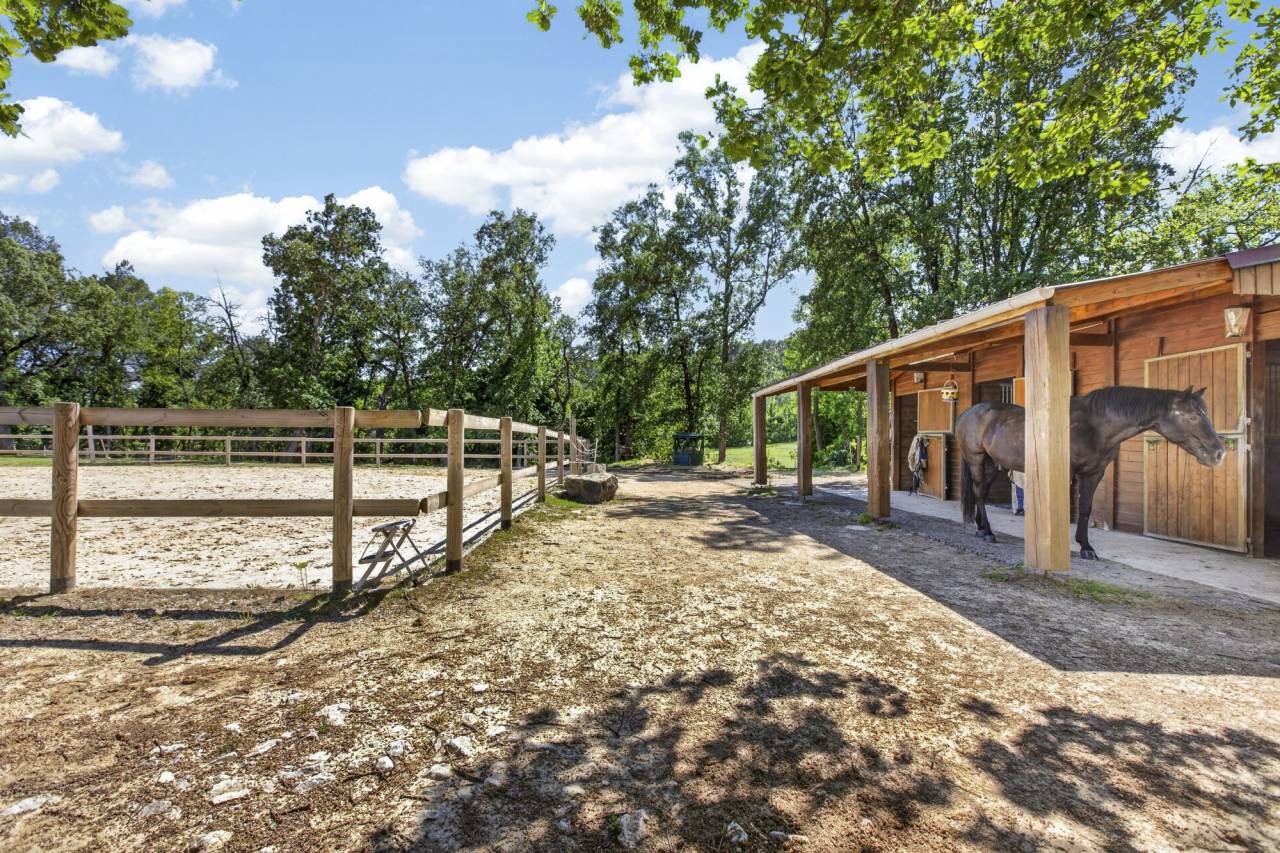 Equestrian property  Var