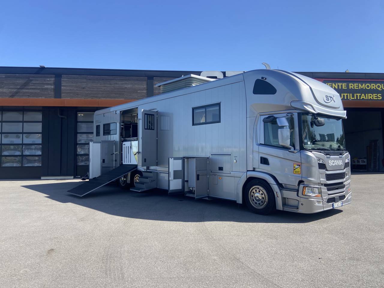 Horsebox NON-HGV STX  2021 Used