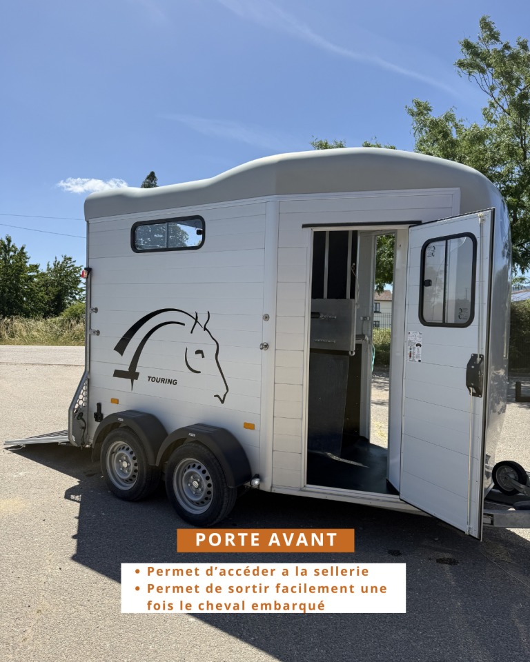 Horse trailer Cheval Liberte Gold Touring Country  2 Stalls 2022 New
