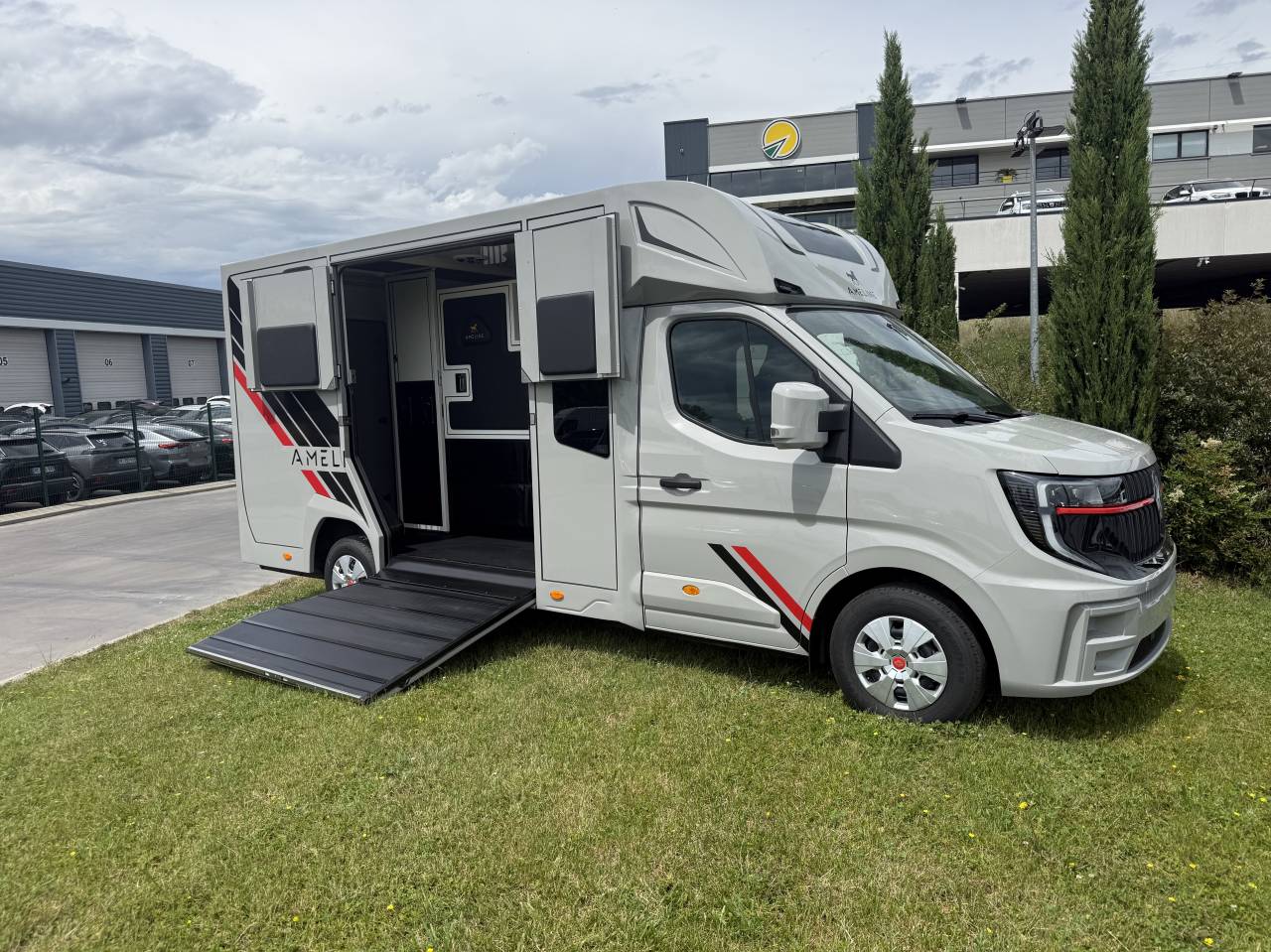 Horsebox HGV Ameline HARAS 2026 New