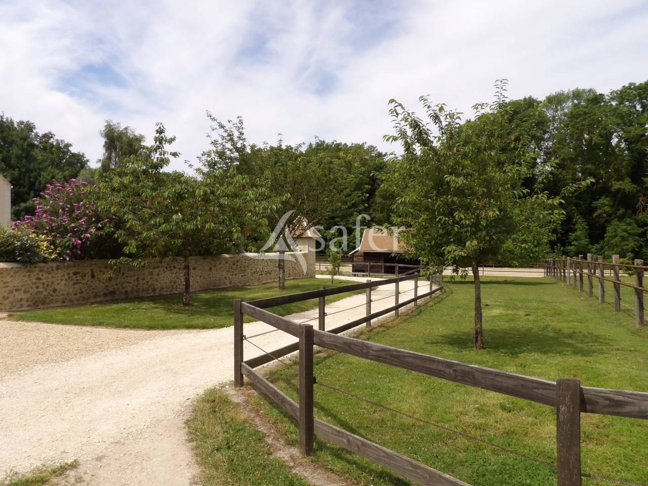 Equestrian property  Essonne