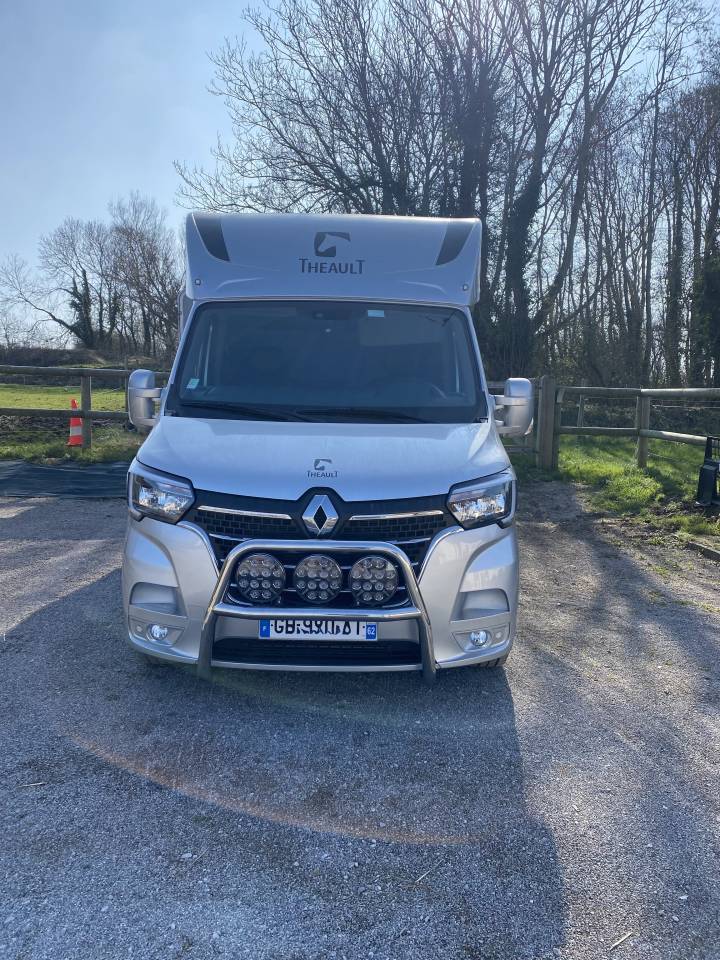 Horsebox HGV Theault THEAULT STALLE  renault master 2022 Used