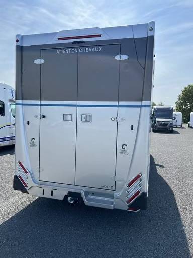 Horsebox HGV Theault THEAULT STALLE  renault master 2022 Used