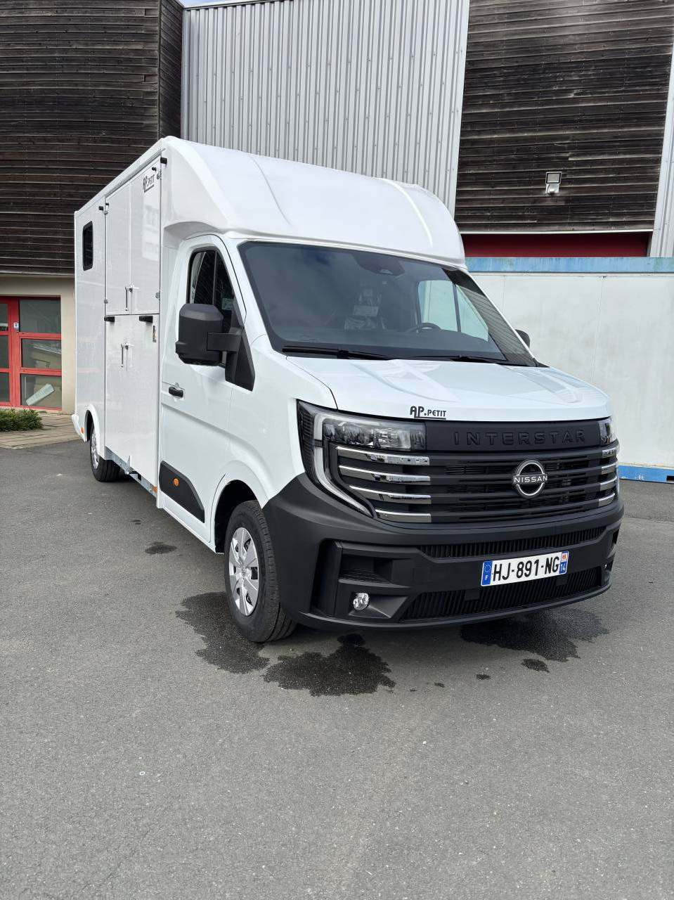 Horsebox HGV AP Petit Nissan Interstar L3  2026 New