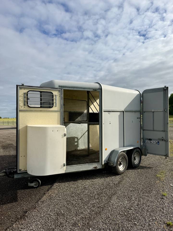 Horse trailer Fautras PROMAX 2 Stalls 2003 Used