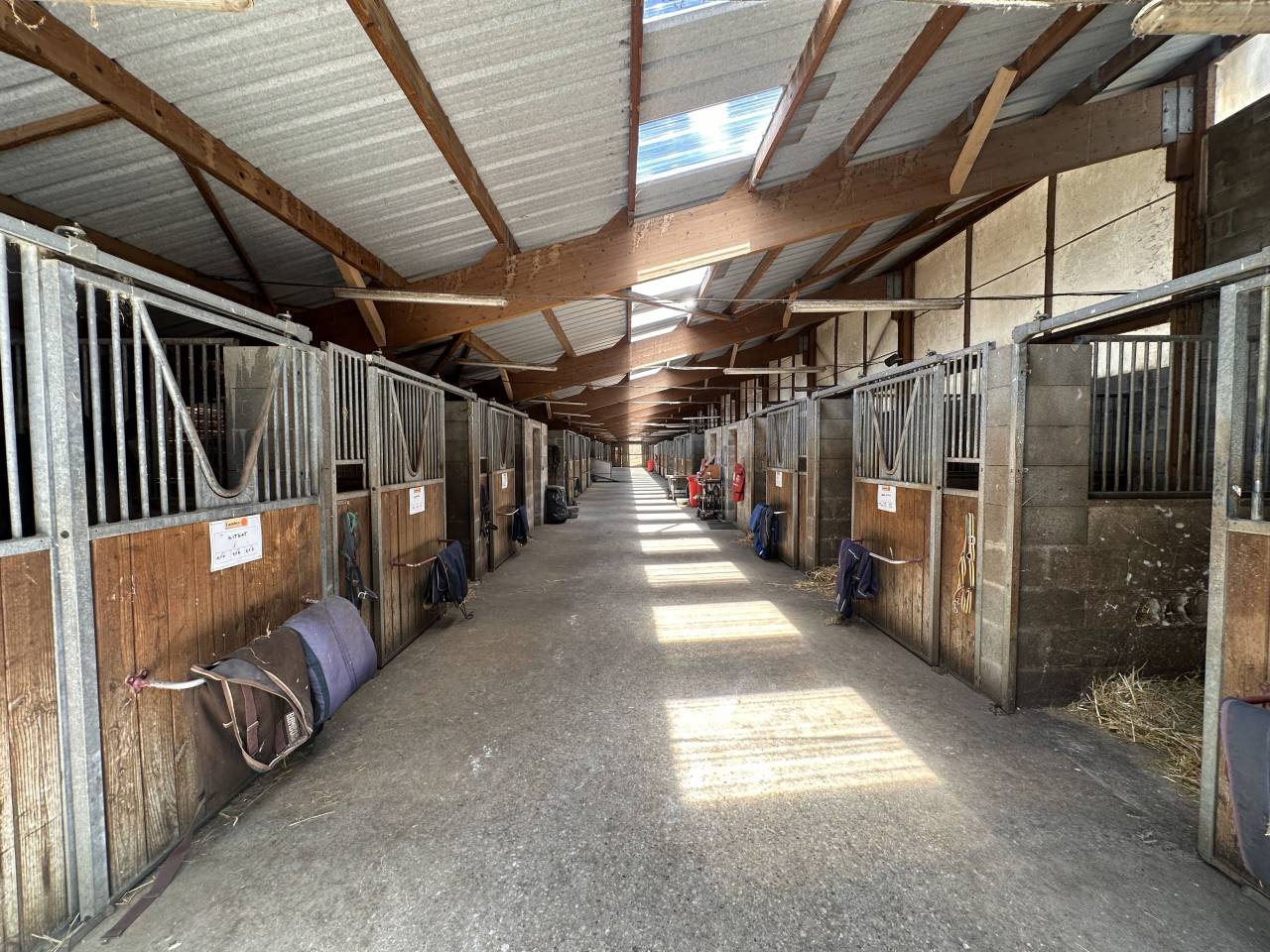 Livery yard  Ain