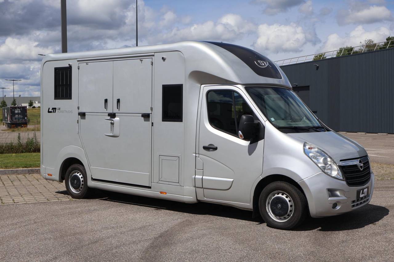 Horsebox HGV STX STX 2017 Used