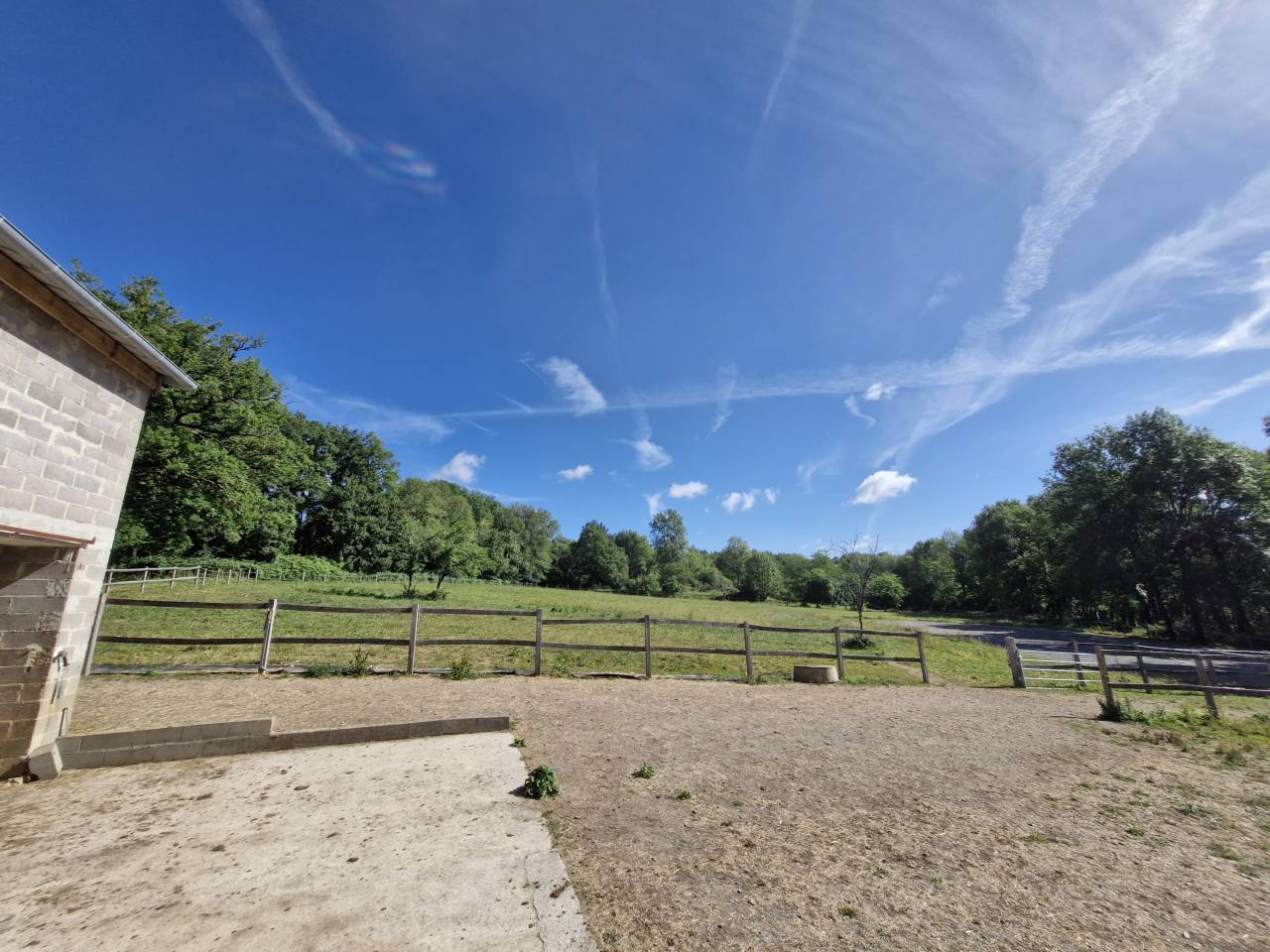 Equestrian property  Charente
