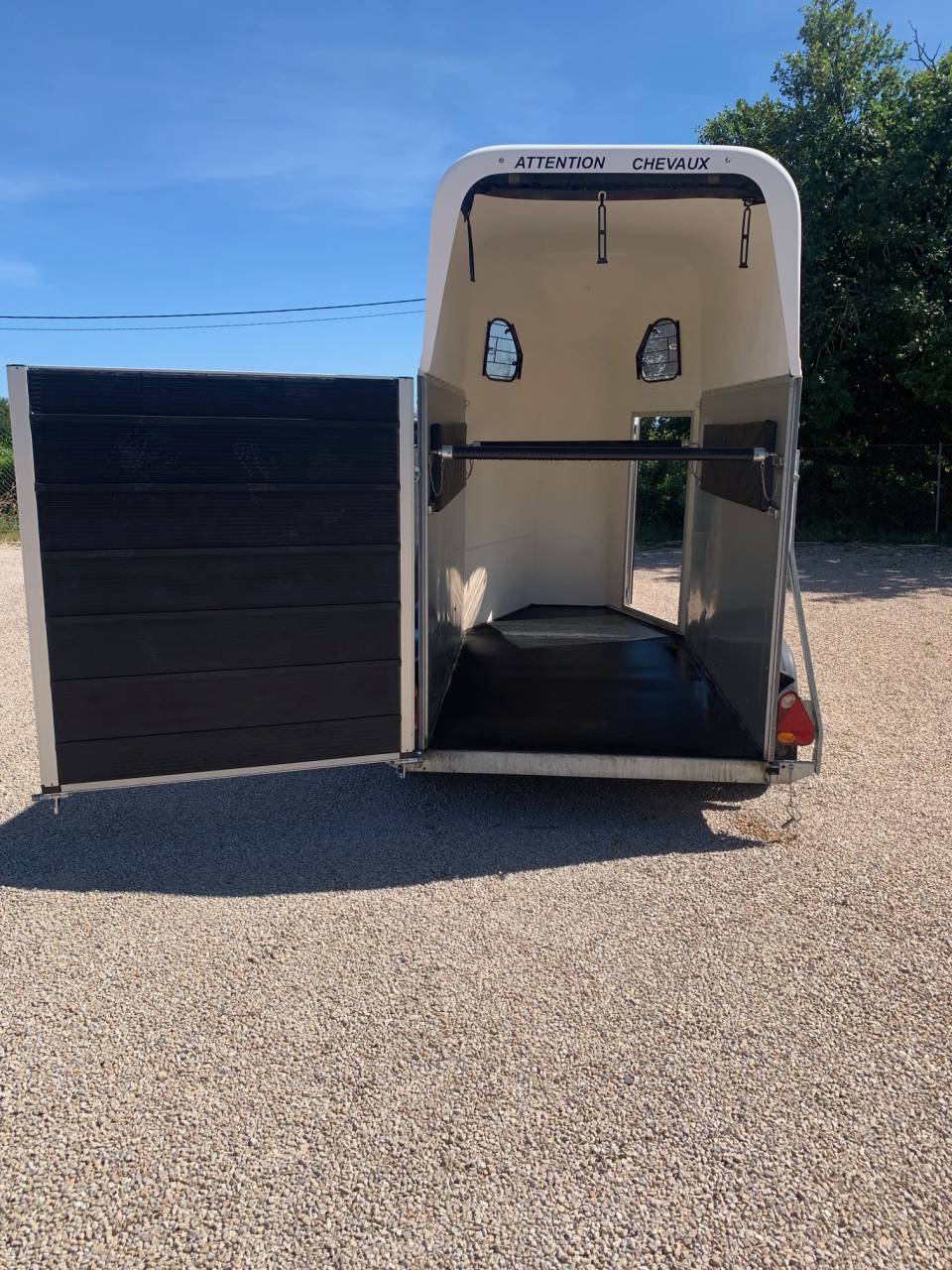 Horse trailer Cheval Liberte Gold One aluline (tout alu) 1,5 Stalls 2018 Used