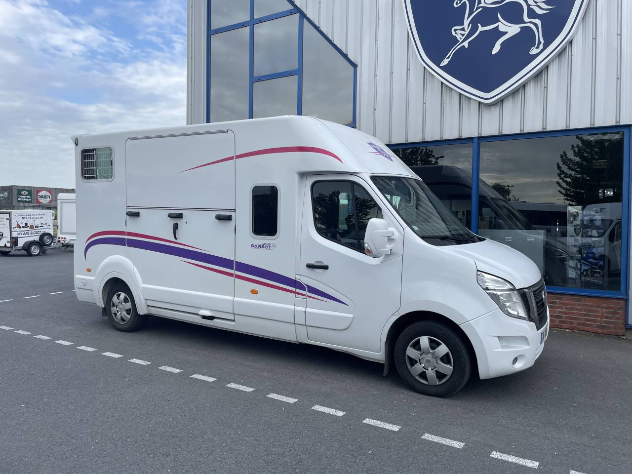 Horsebox HGV Barbot Interstar 2023 Used
