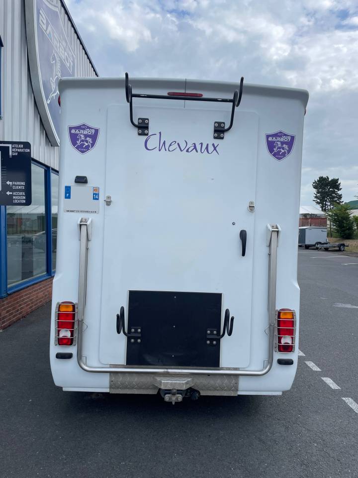 Horsebox HGV Barbot Interstar 2023 Used