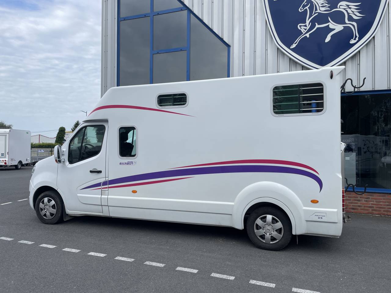 Horsebox HGV Barbot Interstar 2023 Used