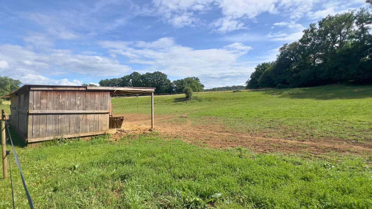 Holiday equestrian property  Lot