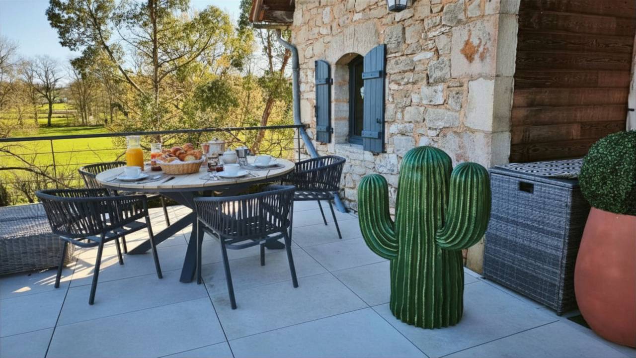 Holiday equestrian property  Lot