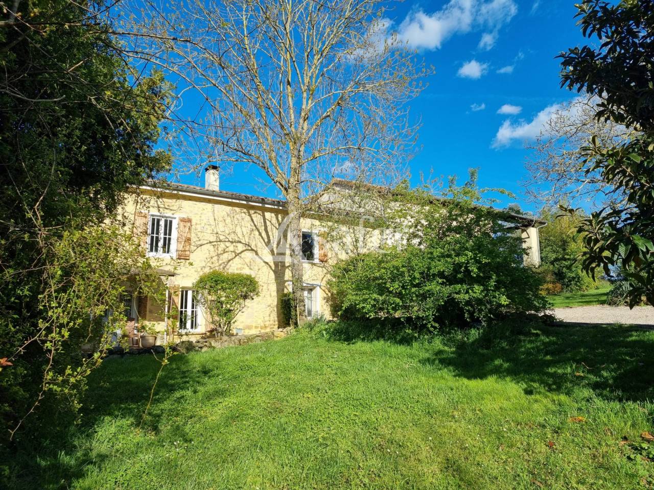 Other country property  Ari&egrave;ge