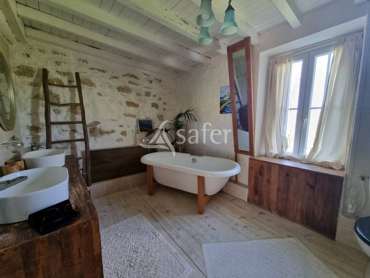 Other country property  Ari&egrave;ge