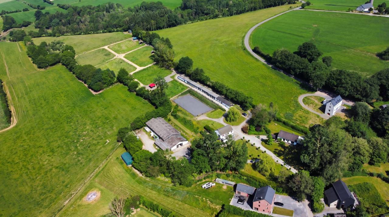 Equestrian property  Luxembourg belge