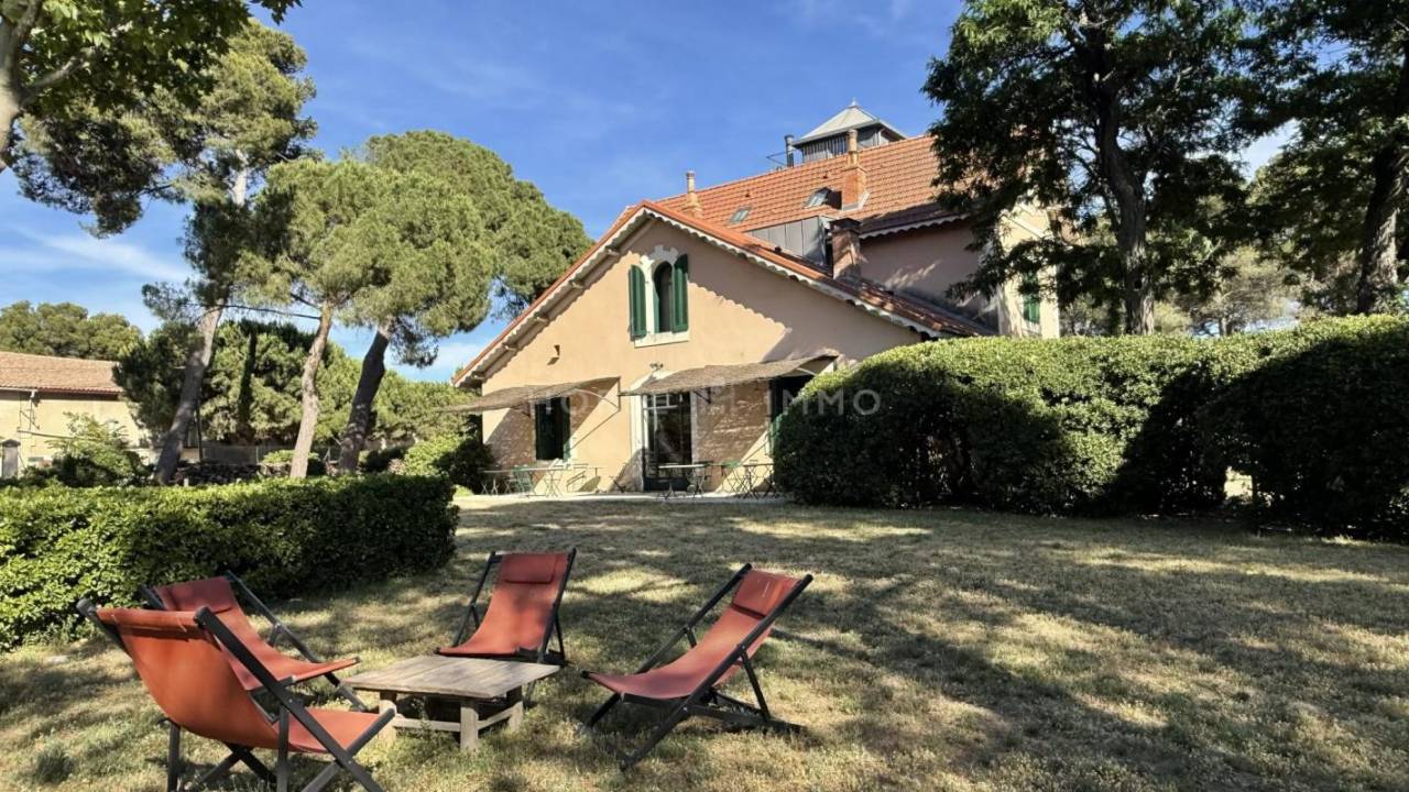 Luxurious equestrian property  Gard