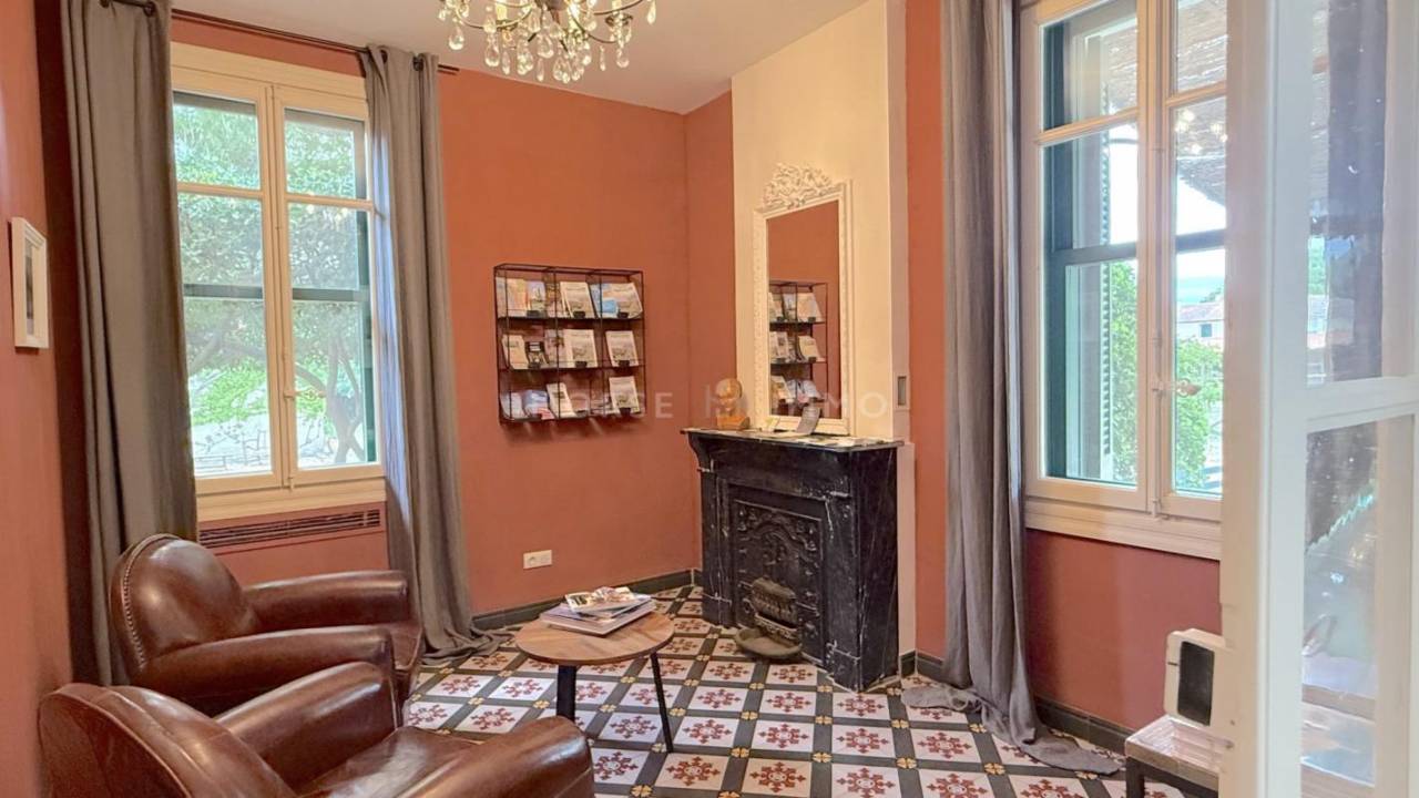 Luxurious equestrian property  Gard