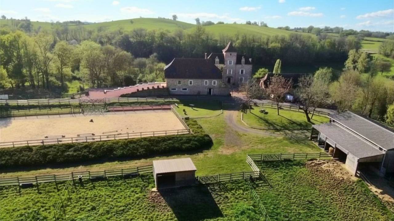 Equestrian property  Lot