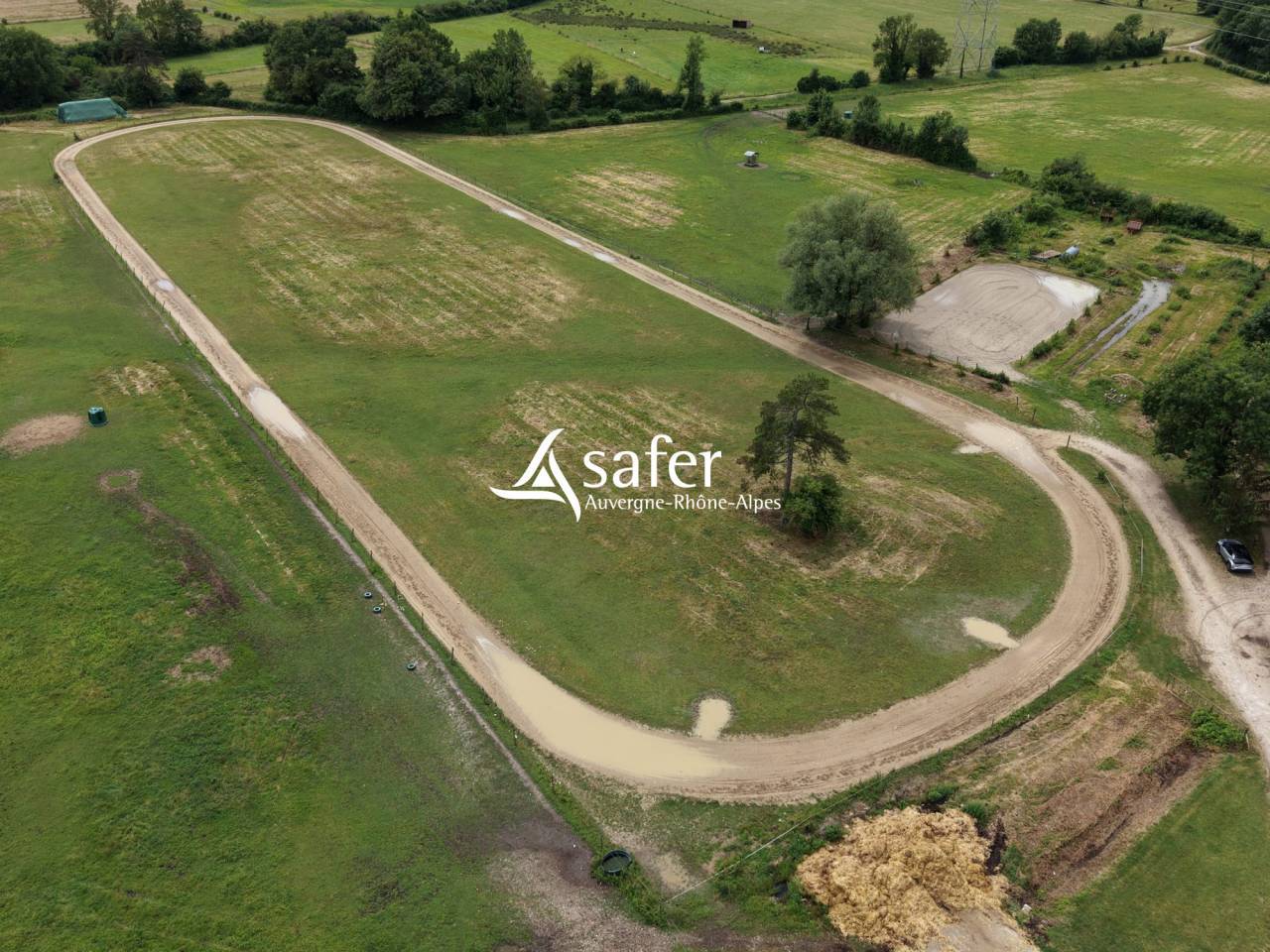 Equestrian property  Is&egrave;re