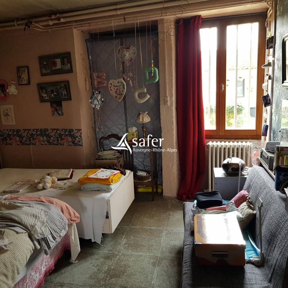 Equestrian property  Is&egrave;re