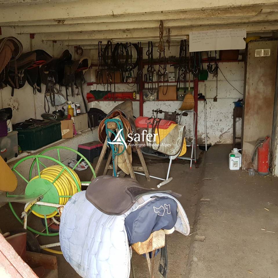 Equestrian property  Is&egrave;re