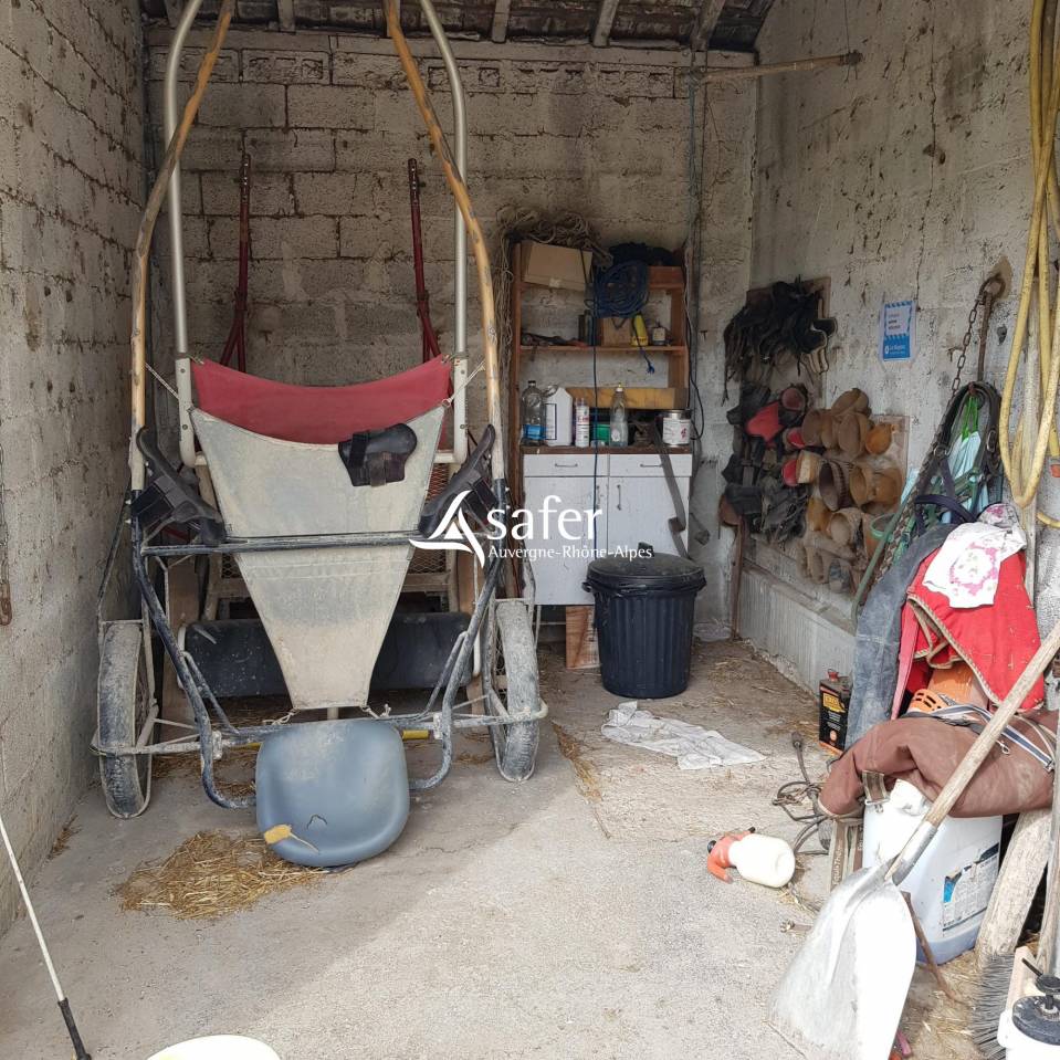 Equestrian property  Is&egrave;re