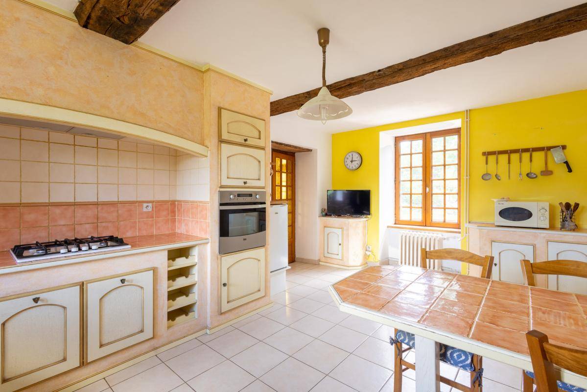 Equestrian property  Mayenne