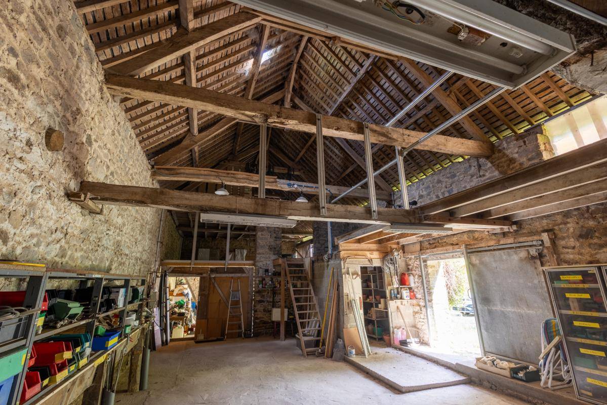 Equestrian property  Mayenne