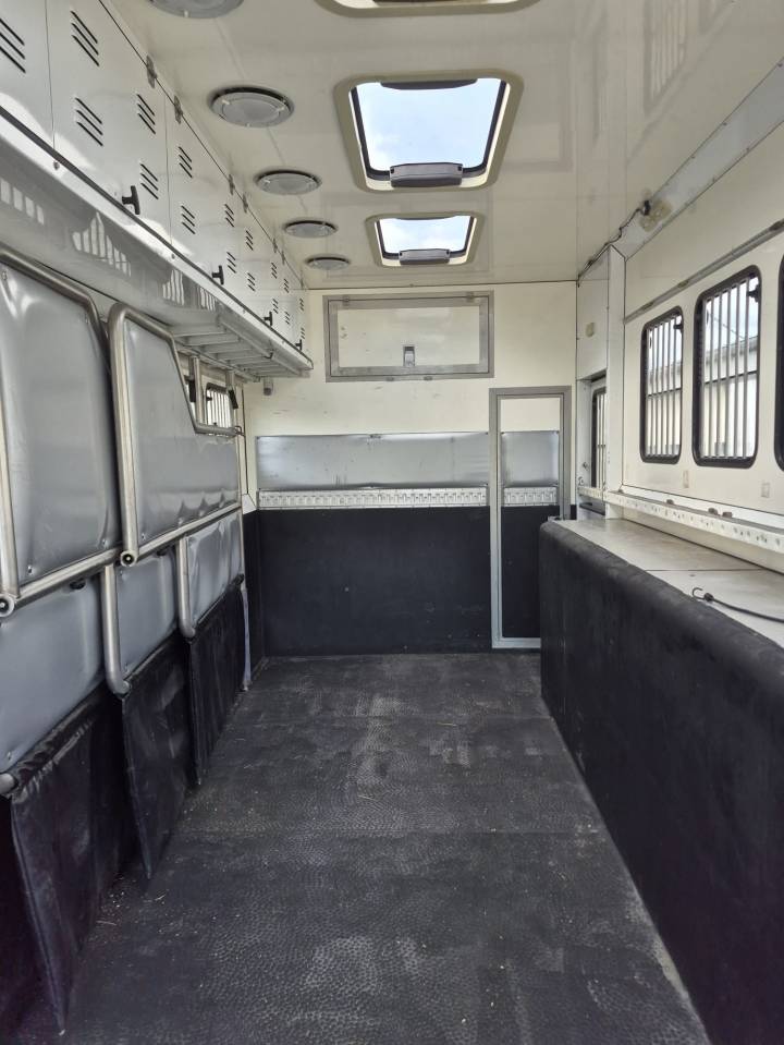 Horsebox NON-HGV Ketterer SCANIA P400 KETTERER 2012 Used
