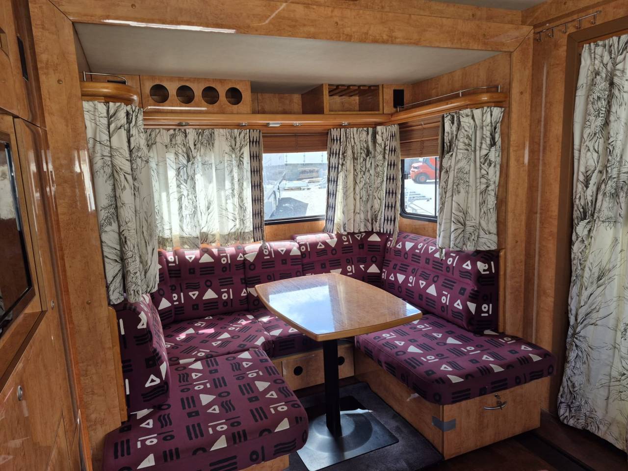 Horsebox NON-HGV Ketterer SCANIA P400 KETTERER 2012 Used