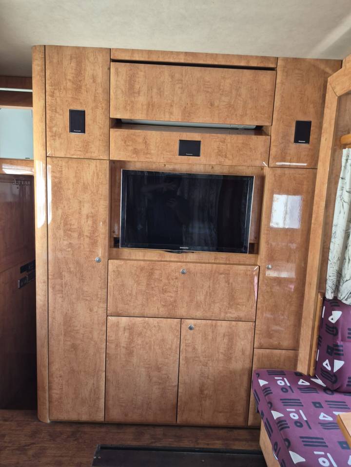 Horsebox NON-HGV Ketterer SCANIA P400 KETTERER 2012 Used