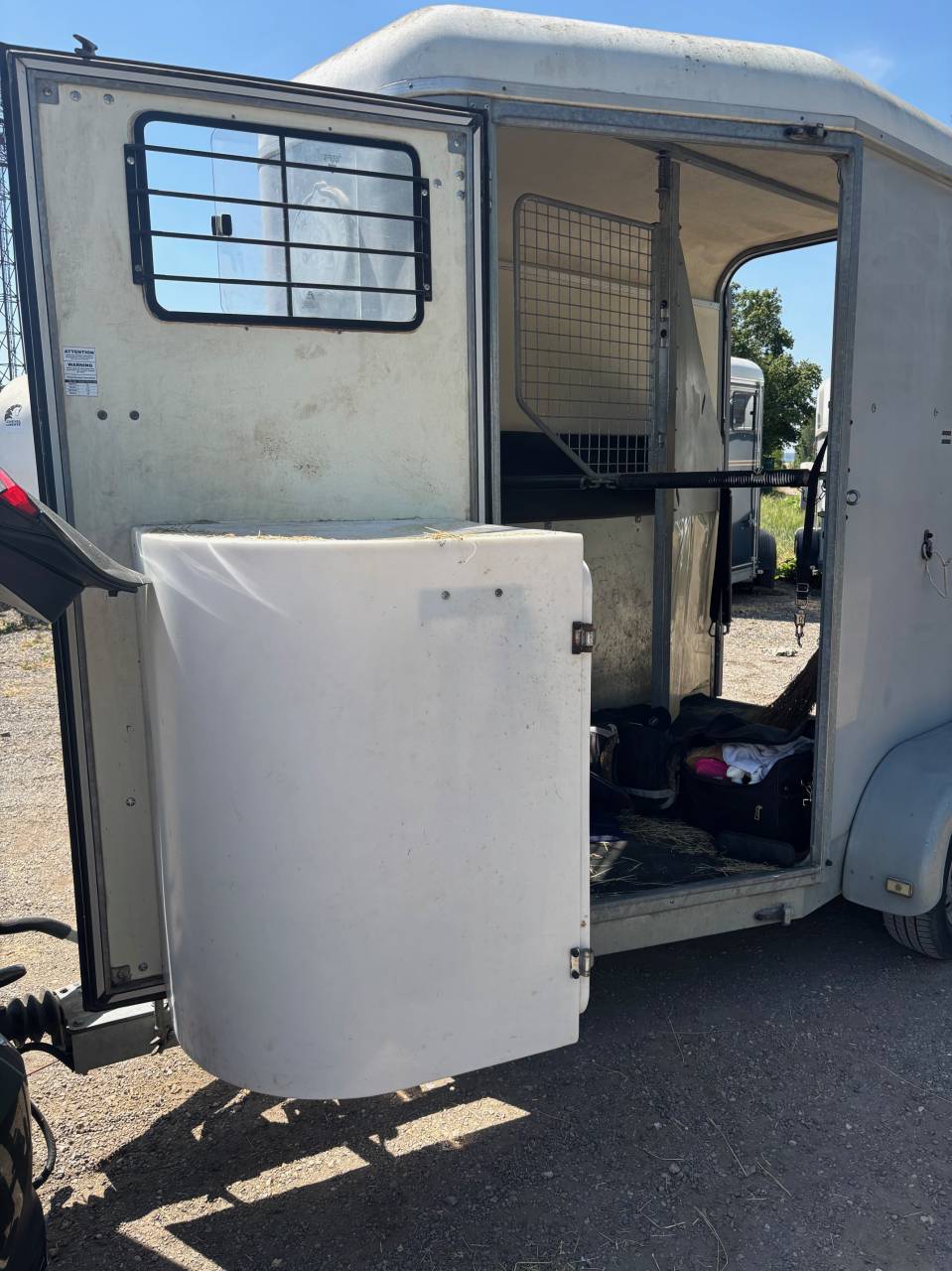 Horse trailer Fautras PROVANS 2 Stalls 2014 Used