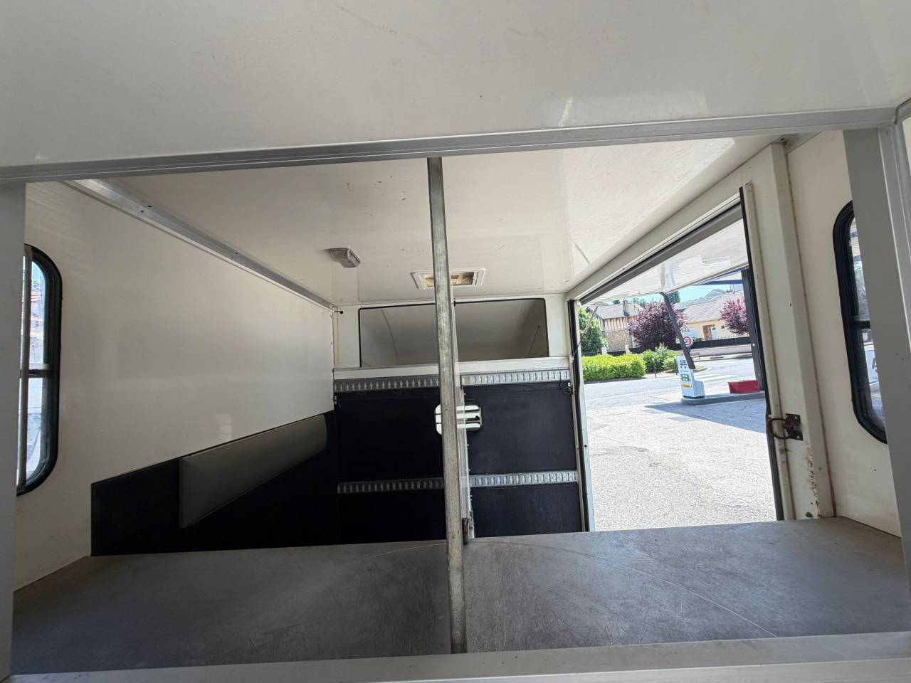 Horsebox HGV Les Vans ACR Jumper 2008 Used