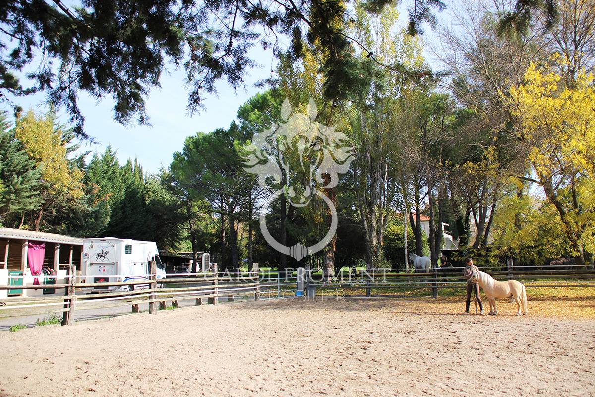Luxurious equestrian property  Gard