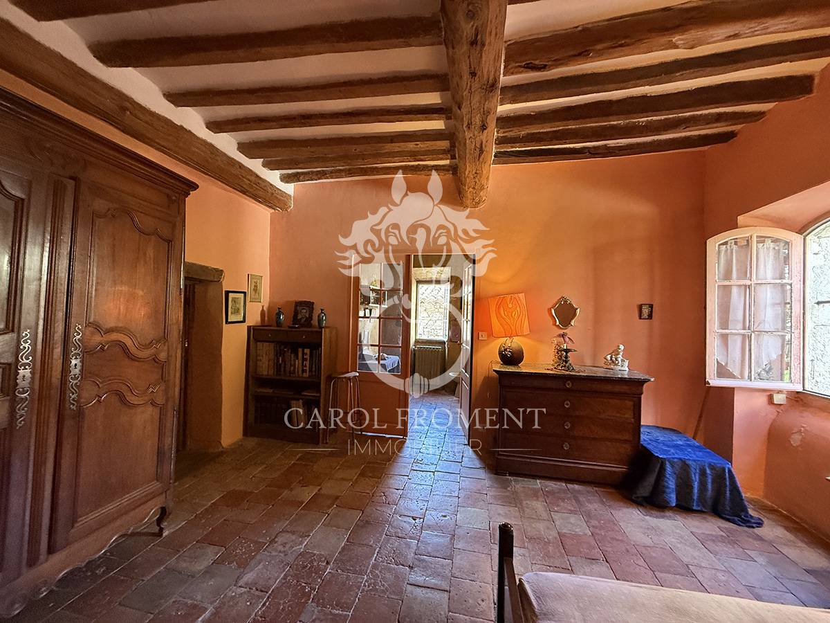 Luxurious equestrian property  Gard