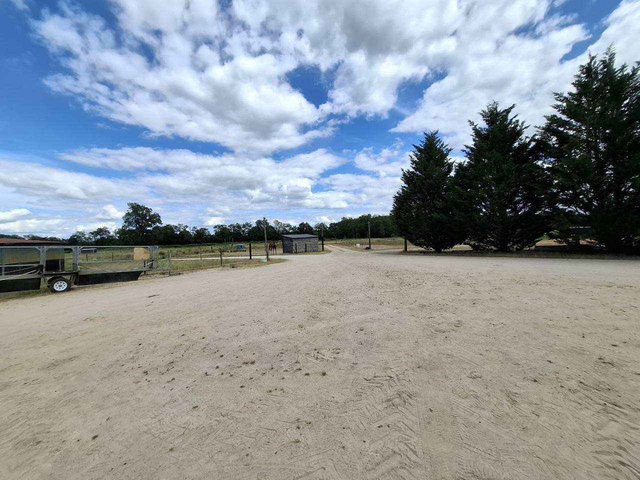 Equestrian property  Cher